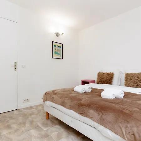 Apartament At Montfleury Yourhosthelper